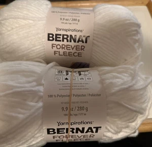 Bernat Forever Fleece Garn 2 Knäuel weiß 9,9 Unzen 194 Yards Neu - Bild 1 von 6