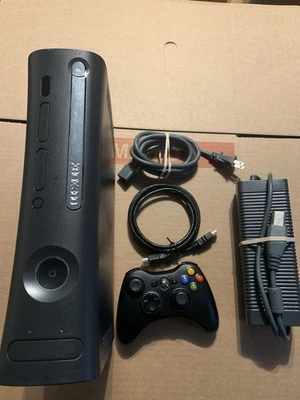 Consola Xbox 360 NXE Dashboard 2.0.13604 120 GB Paquete LIMPIO NUEVO Pasta Térmica Foto 1 de 4