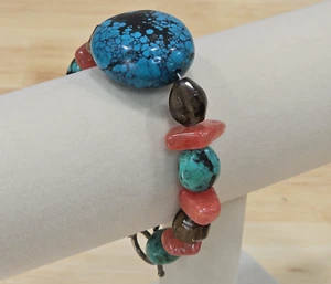Blue Turquoise Colored Howlite Pink Grey Stone Beaded Bracelet Toggle Beachcore - Picture 1 of 10