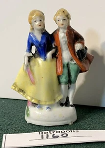 Porcelana Colonial Pareja Estatuilla Hombre Chaqueta Roja Alemania De Colección - Imagen 1 de 8