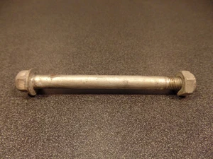 1978 78 YAMAHA SR500 SR 500 BOTTOM REAR MOTOR MOUNT  - Picture 1 of 5