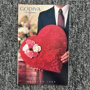 Vintage Godiva Chocolate Spring 1989 Gift Catalog Chocolate - 23 Pages - Foto 1 di 3