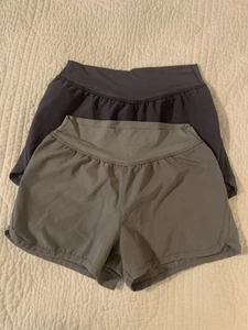 Set Of 2 Dillards / gb girls - Athletic Shorts - Size M - - Picture 1 of 8