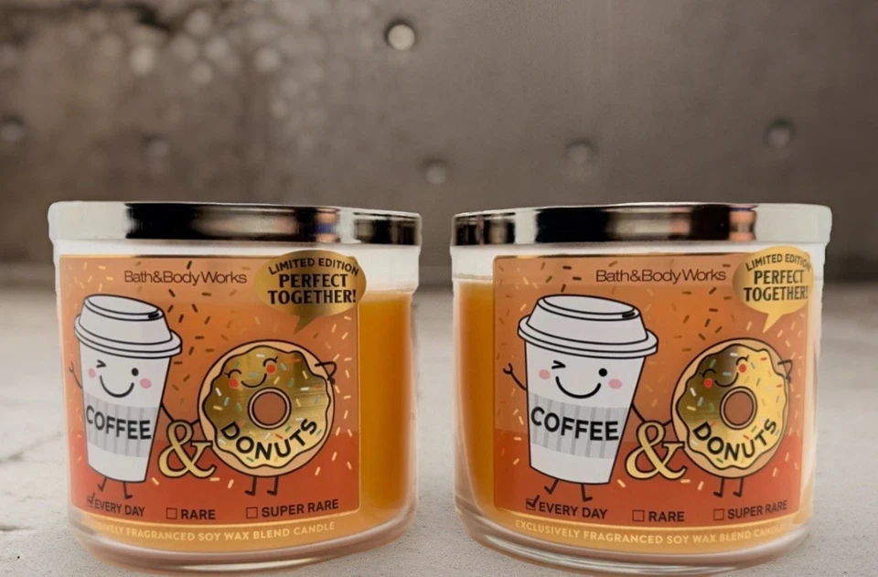 LOTE-2 Velas Perfumadas Bath & Body Works CAFÉ Y DONUTS 3 Mechas Perfectas Juntas Foto 1 de 1