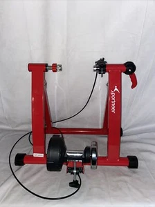 Sportneer Steel Bicicleta Ejercicio Entrenador Soporte magnético w Reducción de ruido Rojo - Imagen 1 de 6
