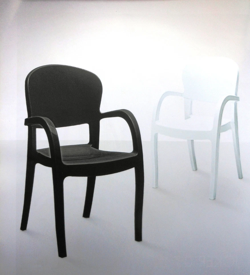 4 POLTRONE DESIGN IN POLICARBONATO BIANCO/NEPER ESTERNO E INTERNO IN VARI COLORI - Immagine 1 di 1