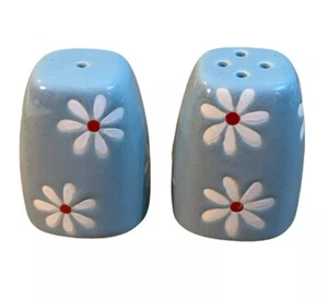 Pfaltzgraff Mini Salt Pepper Shaker Dazee Blue Spring Easter Table Decor Floral - Picture 1 of 4