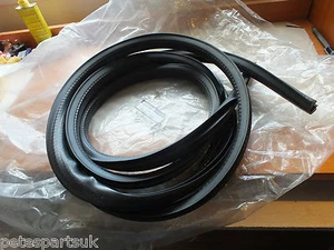 New Genuine Nissan Micra 2002-2007 Body side welt 76922-AX600 N23 - Picture 1 of 4