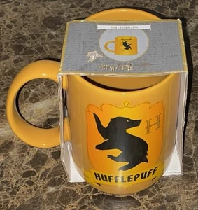 Harry Potter House Hufflepuff Crest Ceramic Coffee Mug Cup Yellow NEW NIB - Picture 1 of 3
