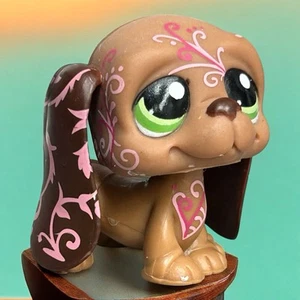 Littlest Pet Shop Dog Basset Hound LPS #1358 Green Eyes Pink Swirls Long Ears - Picture 1 of 13