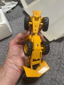 Joal Compact Snow Plough 1:43 Die Cast Metal Model - Picture 1 of 9