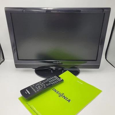 Televisión LCD TV Insignia 19" HDMI+ Pequeña Retro para Juegos Habitación de Niños Control Remoto Manual Foto 1 de 4