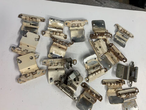 VINTAGE 3/8 X 3/8 HINGES Cover