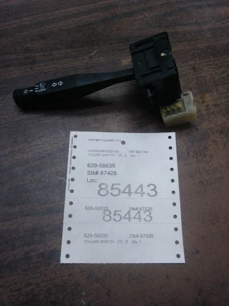 Interruptor de columna intermitente y faros para camioneta Nissan 87-93 100630 Foto 1 de 1