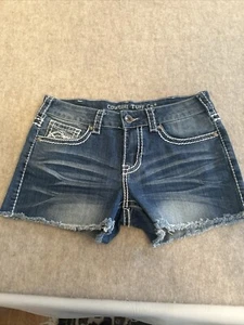 Cowgirl Tuff Denim Shorts Womens 29 Embroidered Barbed Wire Pockets (11) - Picture 1 of 13