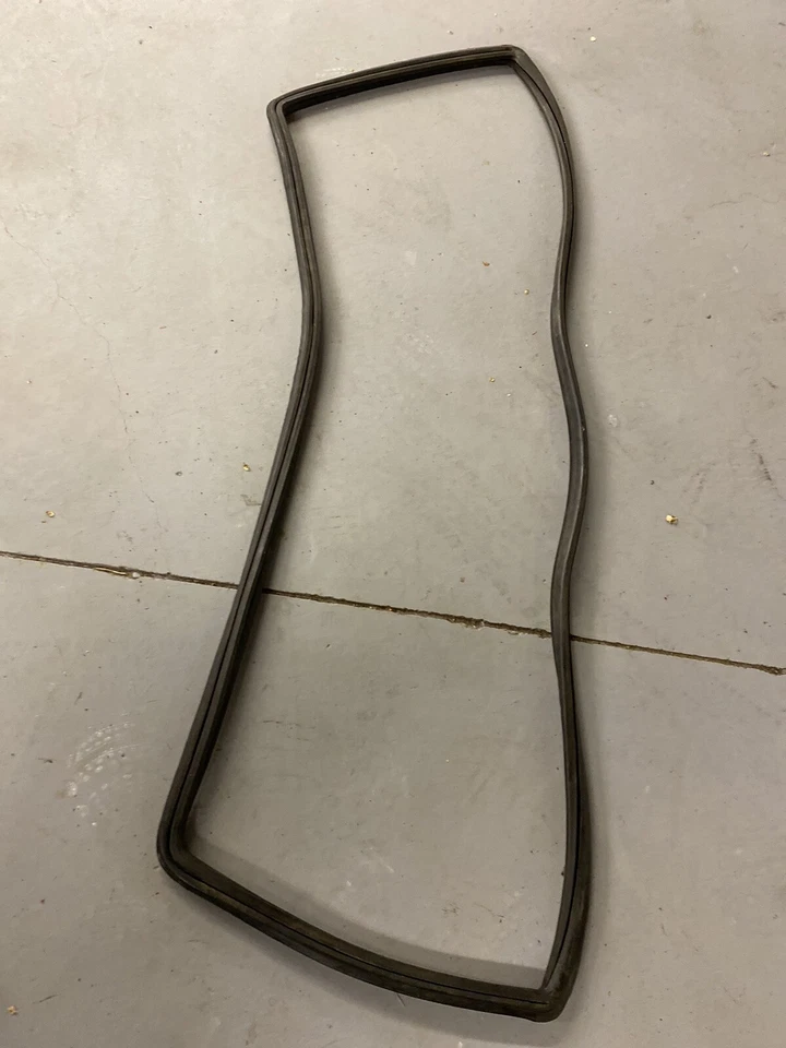 Mercedes Benz 1968 a 72 300 SE - 280 SE parabrisas goma Foto 1 de 1