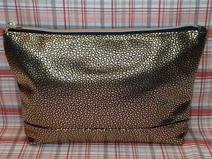  Tarte Gold-Getter Makeup Bag   - Picture 1 of 12