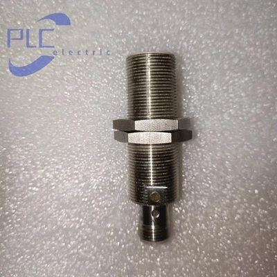 BALLUFF BES0437 BES M18EI-PSC80B-S04G-L01 sensor brand new free shipping - Image 1 of 4