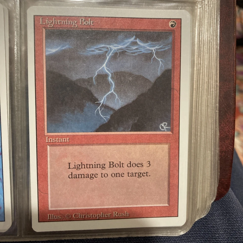Lightning Bolt MtG Magic Revised Edition English LP - Image 1 of 1
