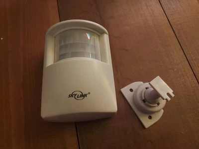 Skylink Wireless Security System Motion Sensor PS-434A, Mounting Bracket, Tested - Image 1 of 4