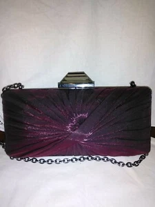 Sondra Roberts Box Clutch Purse Black Satin Quilted Beaded Clasp Chain Strap - Picture 1 of 8