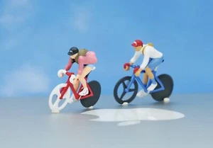 ED 1:64 Painted Figure Model Miniature  Diorama  Riding Bicycle Bike - Picture 1 of 13