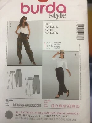 PANTALONES SUELTOS BURDA 7400 PATRÓN TALLA GRANDE CON VARIACIONES UC 8-34 Foto 1 de 2
