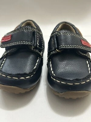 Zapatos de vestir mocasines azules con correas talla 5 The Childrens Place para niños pequeños Foto 1 de 4