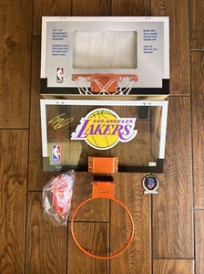 Shaquille O’Neal Signed Mini Basketball Backboard LA Lakers Beckett Witnessed - Picture 1 of 4