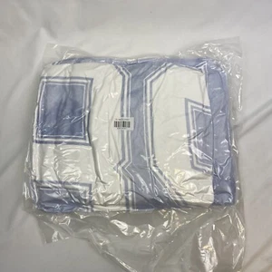 Taylor Swift 1989 Blanket The old Taylor Collection NEW - Picture 1 of 2