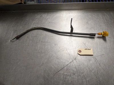 Varilla de medición de aceite de motor con tubo de 1998 Subaru Legacy Outback 2.5 Foto 1 de 4