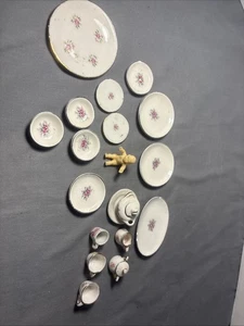 Set da tè rosa casa delle bambole vintage in miniatura con piatti e ciotole lotto di 18 - Foto 1 di 11