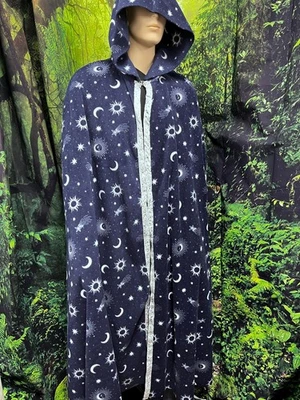 Capa con Capucha Celestial Fleece Halloween: Estrellas Galaxia Azul Medianoche, Juegos con disfraces Foto 1 de 4
