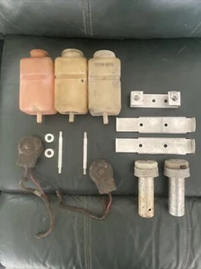 Jaguar E-Type Clutch And Brake Fluid Assembly - Picture 1 of 2