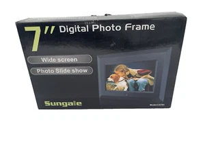 Sungale CA705 7-Inch Digital Photo Frame and Photo Slide Show with 16:9 Screen - Picture 1 of 2