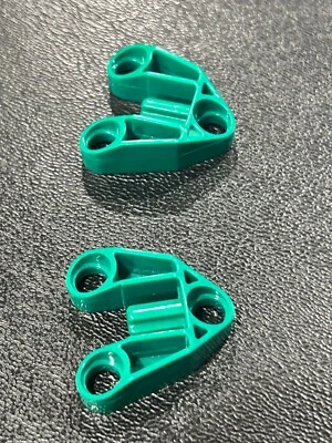 2X LEGO Technic Green Pin Connector 3 x 3 With Axle and 3 Pin Holes Part 32175 - Image 1 of 2