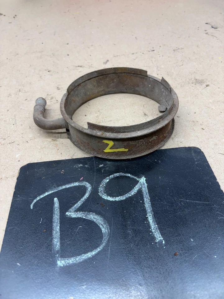 1968 1969 1971 C10 K10 Chevrolet Gmc Truck V8 4 BAREL CARBURETOR RISOR RISER OEM - Image 1 of 4