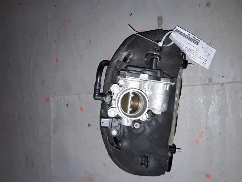 COLECTOR DE ADMISIÓN CON CARROCERÍA DE ACELERADOR NUEVO ESTILO SE ADAPTA A 16 CHEVROLET CRUZE 11523 Foto 1 de 4