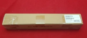 APC Horizontal Kabel Organizer Seitenkanal AR8008BLK Brandneu - Bild 1 von 4
