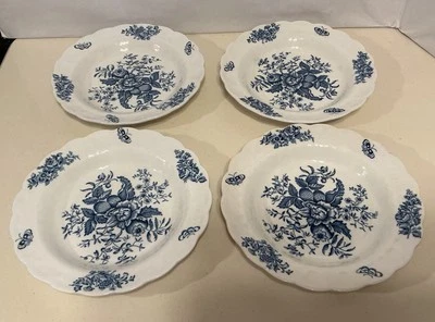 Set 4 Cabine Vintage Bianco Blu Peonia Inghilterra Bordate Zuppiere 8,5" Cina - Immagine 1 di 4
