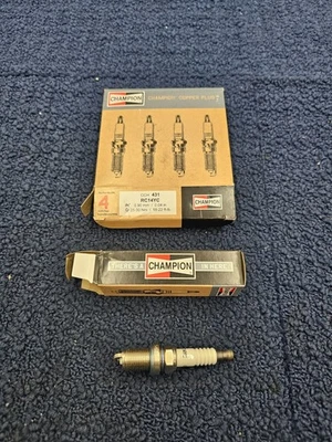 (CANTIDAD 4) Bujía Champion 431 RC14YC compatible con base Saturn SL1 SL SC1 1999-2002 Foto 1 de 4