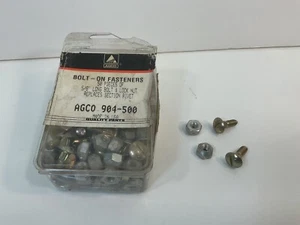 Sujetadores de perno AGCO 904-500 5/8" de largo y tuerca de bloqueo (cantidad. 70 juegos de tuercas-tornillos) - Imagen 1 de 6