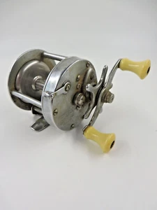 Shakespeare Service 1944 Model FE Made in USA Bait Casting Reel  - Bild 1 von 6