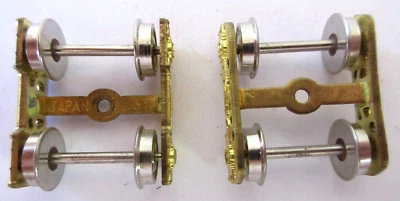 HO SCALE 4 WHEEL BRASS TRUCKS - Image 1 of 3