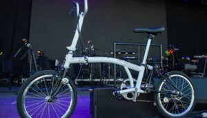 Brompton Limited Edition 1 of 1 - Henley 40th Anniversary - Signed by Tom Jones - Picture 1 of 14