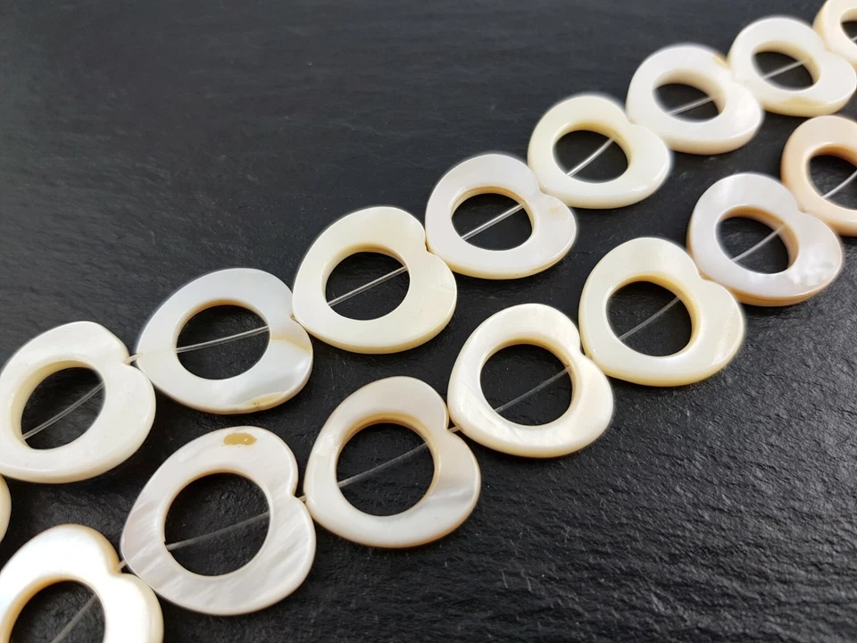 Perlmutt Perlen Herz naturweiß 19mm 22 Stück SERAJOSY  - Bild 1 von 1