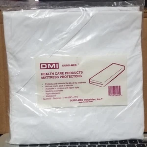 NEW DMI Mattress Protector - Zippered Twin - Machine Washable - Waterproof (#43) - Bild 1 von 3