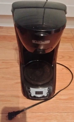 Black+Decker Cafetera Máquina 12 Tazas (tal vez) Reloj Digital, LEER Foto 1 de 4