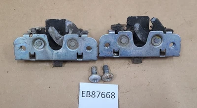 OEM DODGE RAM 1500 2009-2018 PUERTA TRASERA PESTILLO PUERTA TRASERA IZQUIERDA DERECHA PESTILLOS CON PERNO Foto 1 de 4