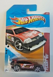 Hot Wheels Variation 2012 Thrill Racers Race Course Flight '03 W/ BROWN Fenders - Picture 1 of 5